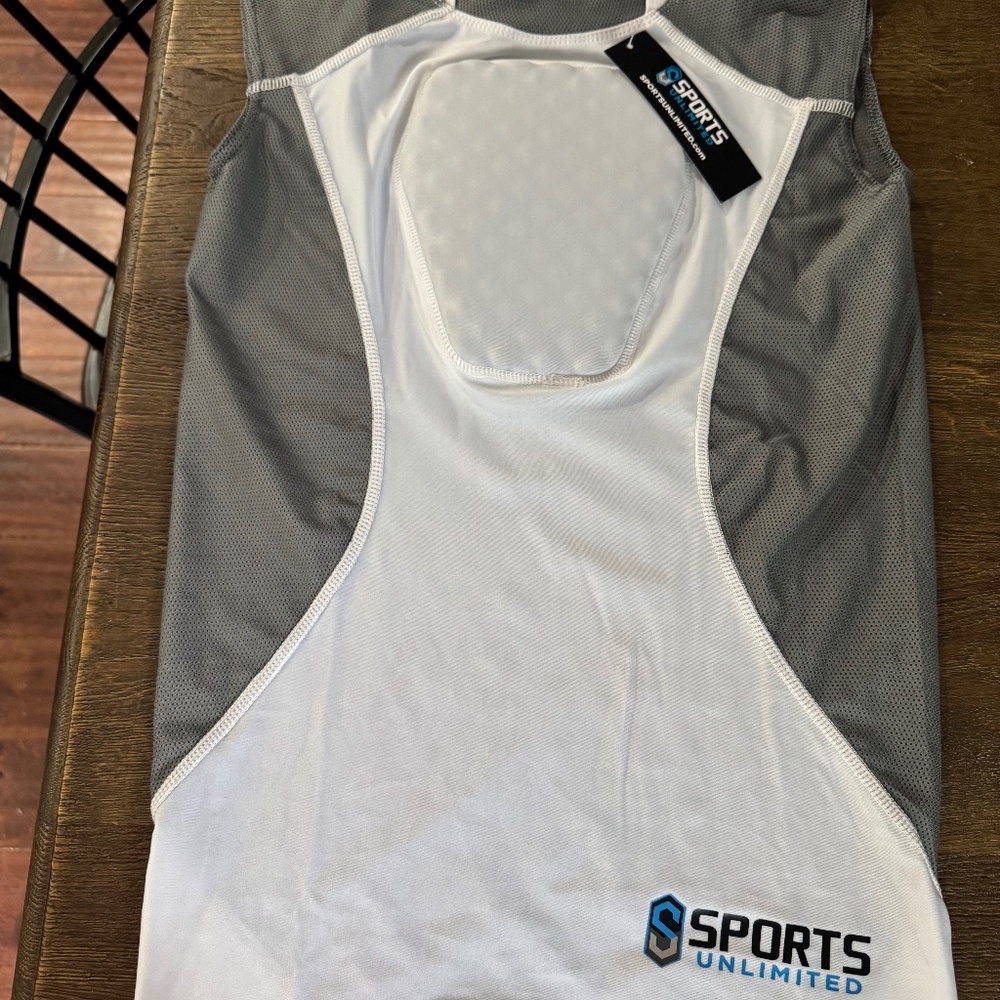 Youth Sports Unlimited sternum shirt